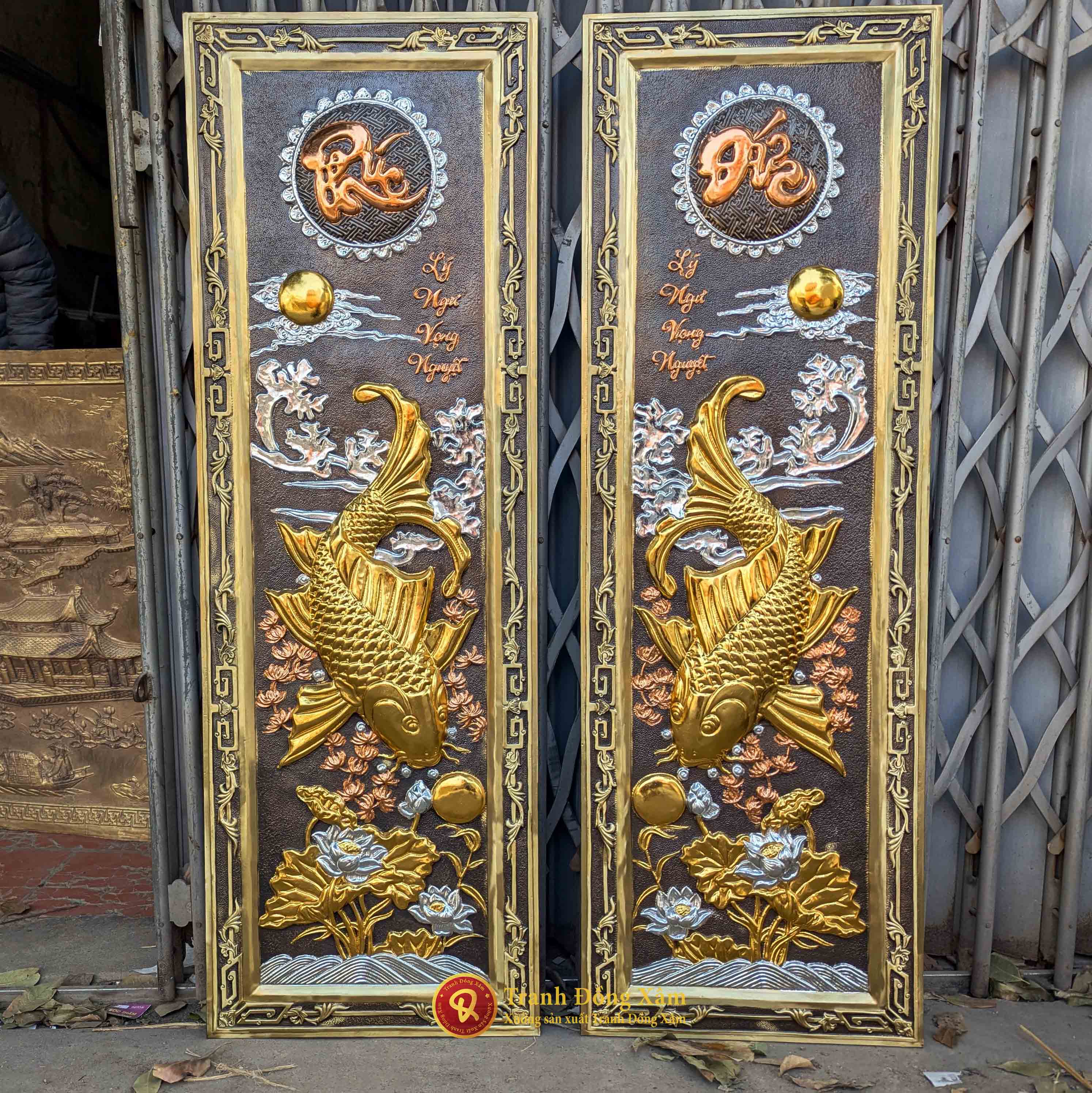 tranh lý ngư vọng nguyệt khung đồng